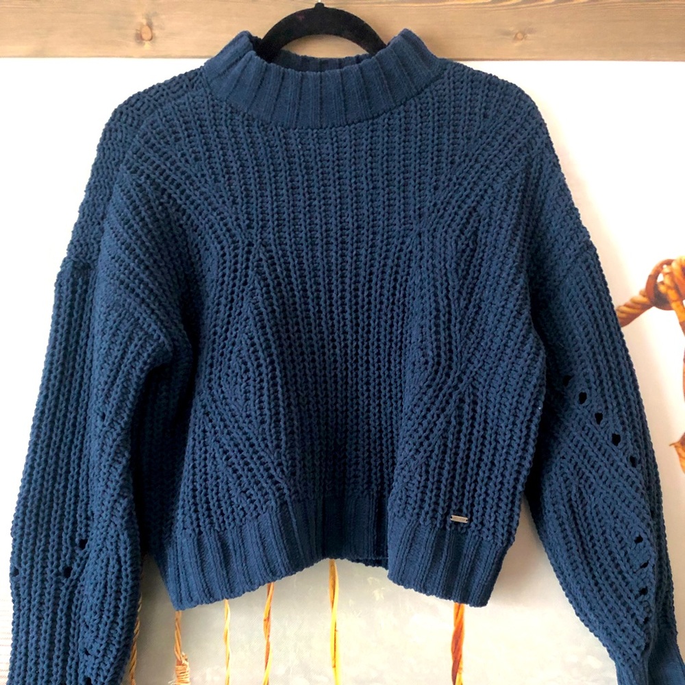 COPY - NWOT Hollister Chenille Mock Neck Cable Knitted Sweater  Blue XS